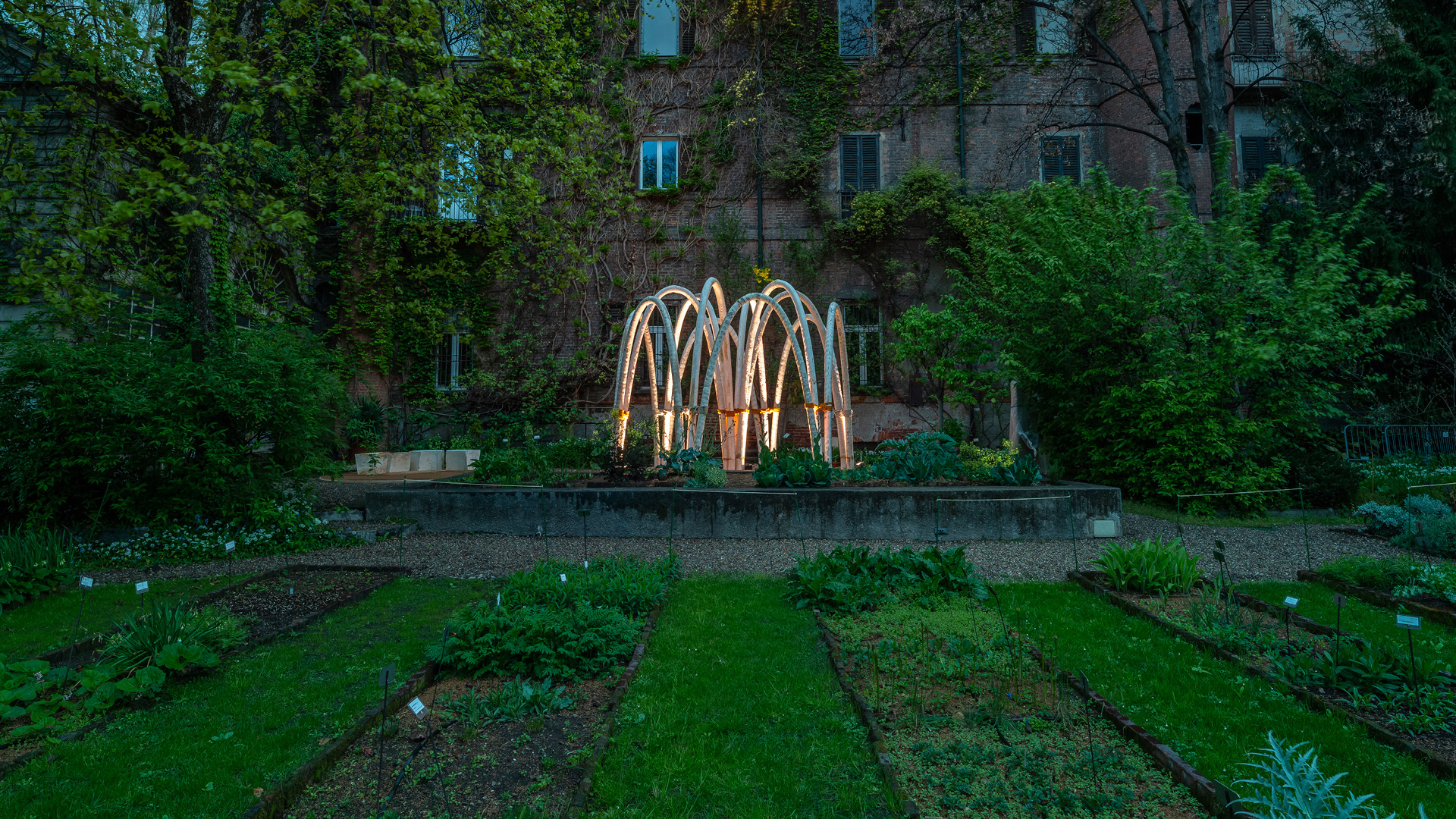 Installation The Circular Garden presented by Carlo Ratti Associati at Milan Design Week 2019 | STIR