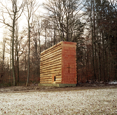 John Pawson creates a chapel of wood logs for cyclists in Germany
