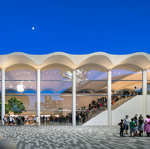 The new Apple store in Miami by Foster + Partners features an undulated, vaulted roof