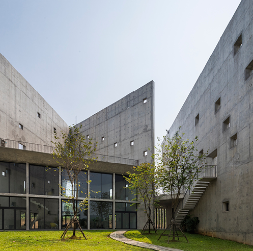 VTN Architects recreates a &lsquo;forest hill&rsquo; image for Viettel telecom office in Vietnam