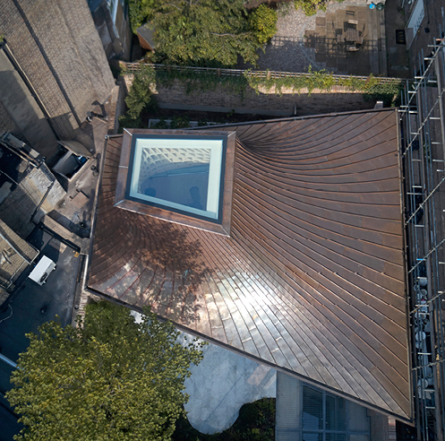 Gianni Botsford Architects designs a dramatic oculus for Notting Hill home
