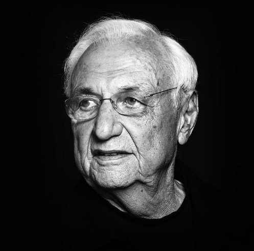 Frank Gehry, the champion of dancing buildings and crunched forms