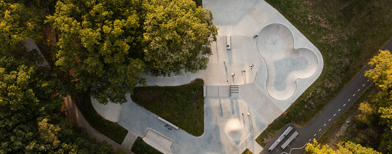 KCAP revamps the derelict Sibeliuspark in Oss into a bustling hub to skate and socialise KCAP revamps the derelict Sibeliuspark in Oss into a bustling hub to skate and socialise