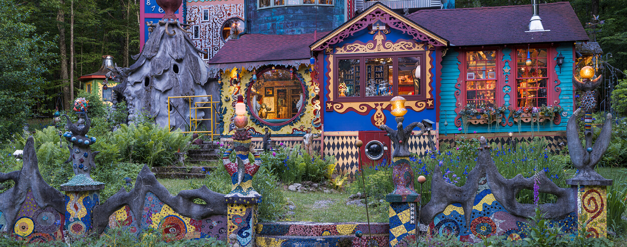 Architectural Fantasies: An alt-stream of idiosyncratic American architecture Architectural Fantasies: An alt-stream of idiosyncratic American architecture