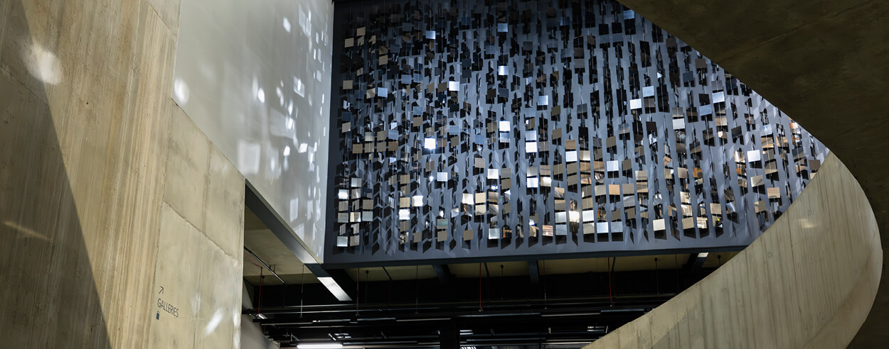 Tate Modern hosts late kinetic art pioneer Julio Le Parc’s last exhibition Tate Modern hosts late kinetic art pioneer Julio Le Parc’s last exhibition