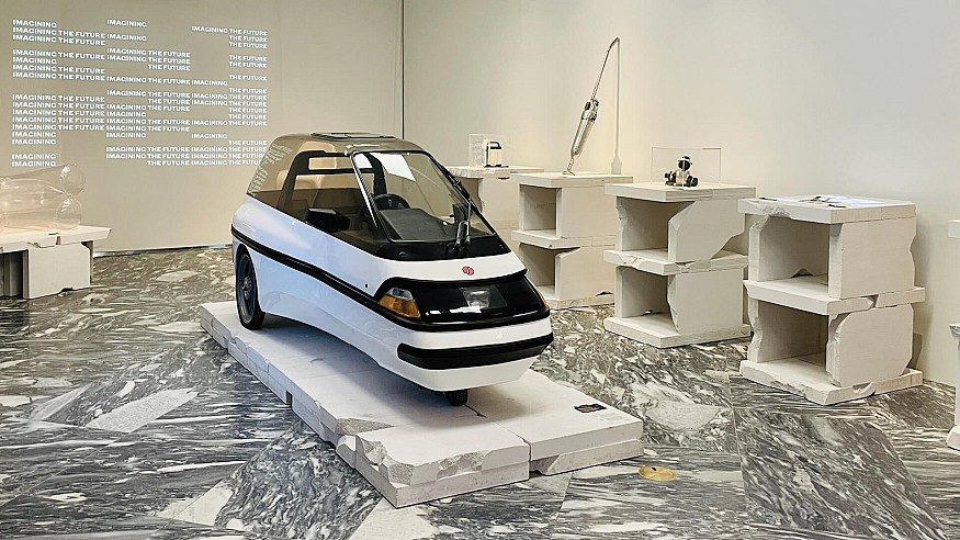 Radical & creative thinking motivates the installations of ’The Future is Present’ Radical & creative thinking motivates the installations of ’The Future is Present’