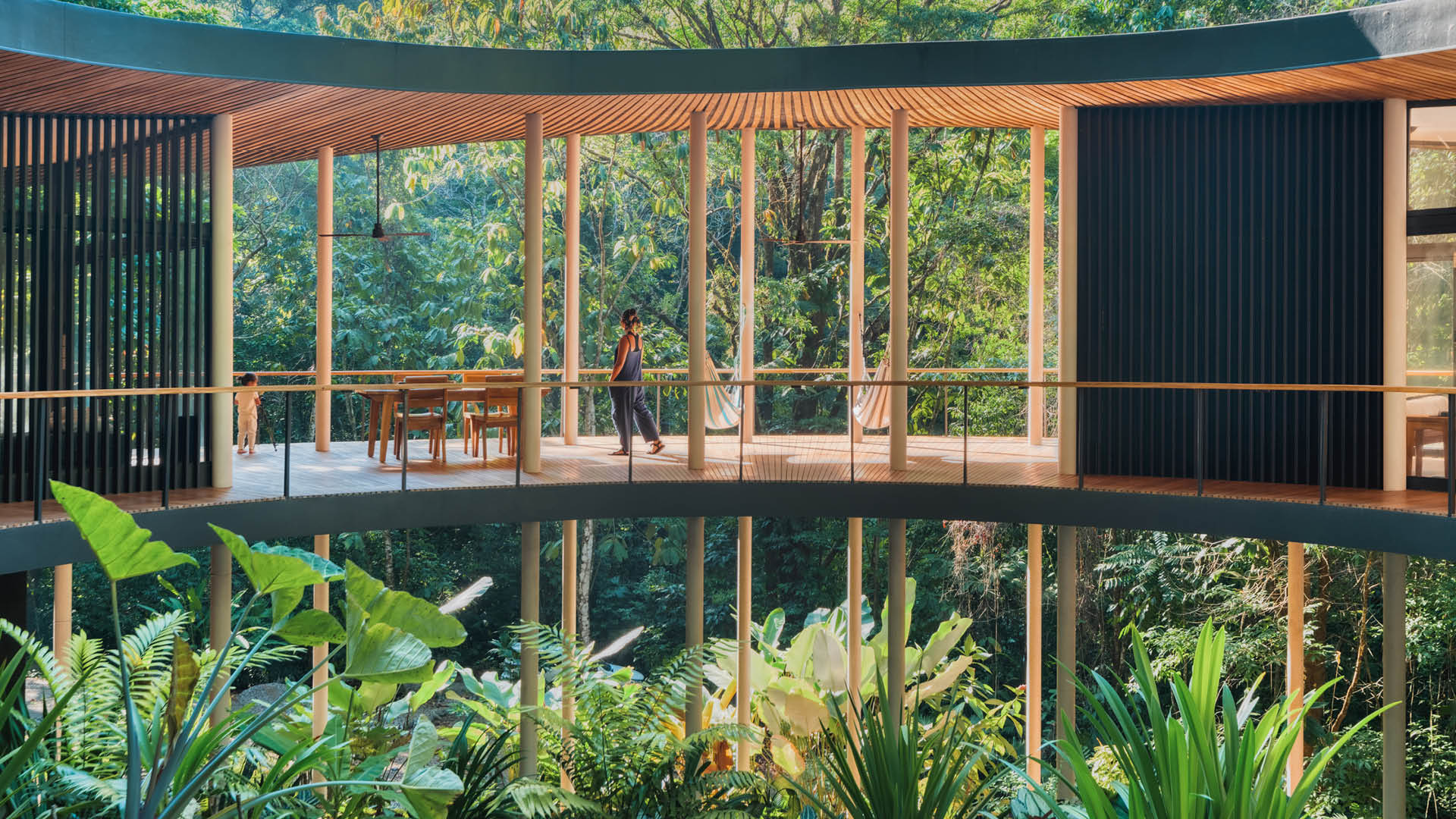 Sinfonia Verde by Studio Saxe is a jungle home for a pair of environmental researchers | Sinfonia Verde | Studio Saxe | STIRworld