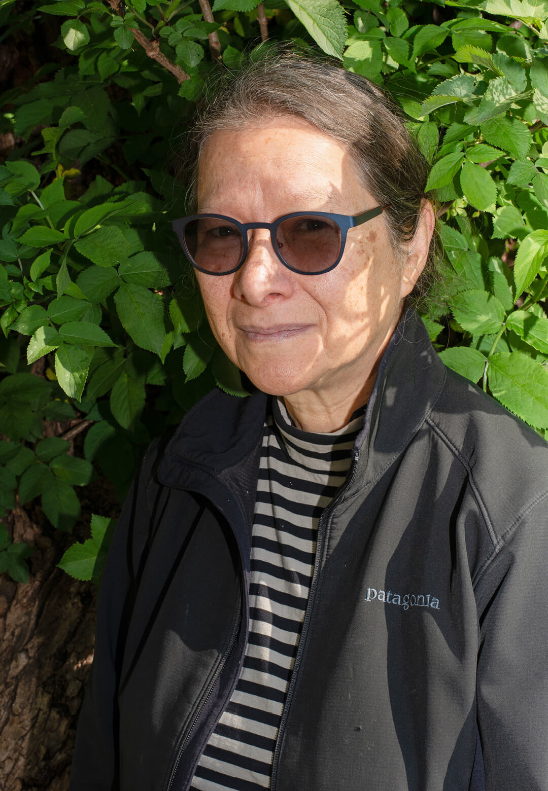 In an interview with STIR, Anna Tsing elaborates on her research work centring mushrooms that informs the show co-curated by her and Feifei Zhou at Nieuwe Instituut | FUNGI: Anarchist Designers | Nieu