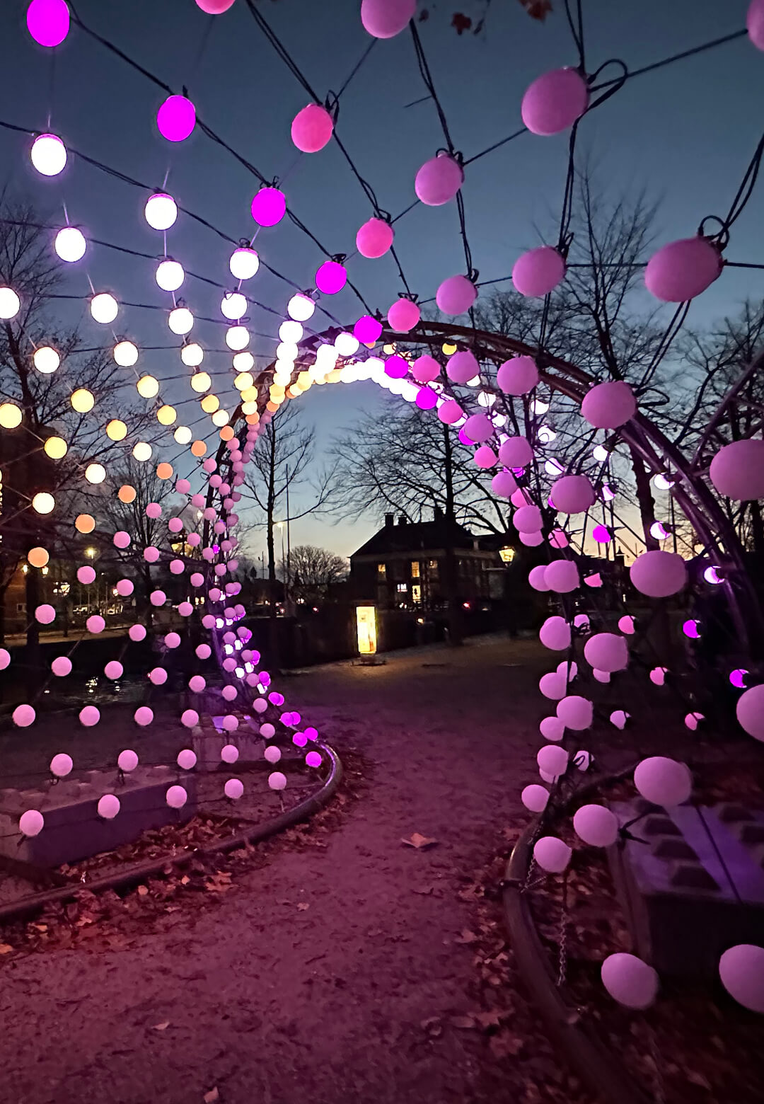 ACKM Studio’s installation The Lite of Passage for Amsterdam Light Festival| Lite of Passage | ACKM Studio | STIRworld