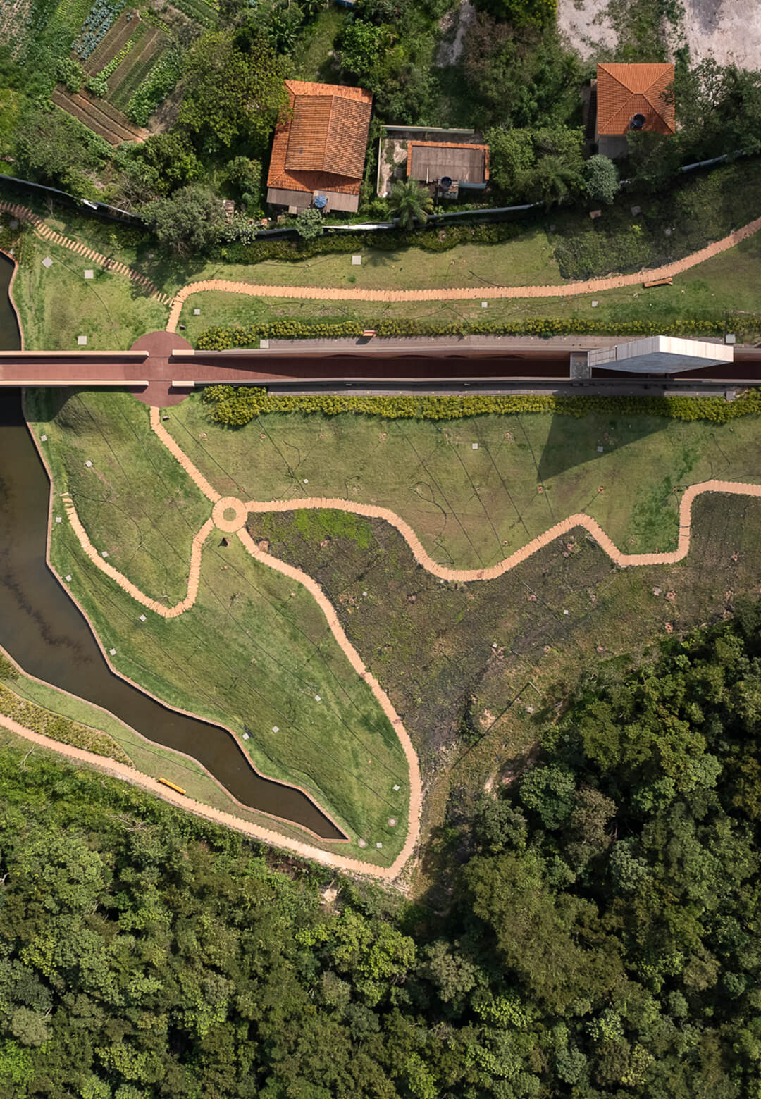 Brumadinho Memorial was designed by Gustavo Penna Arquitetos Associados to serve as a symbol of memory and resilience, of the families of victims and the natural landscape | Brumadinho Memorial | Gust