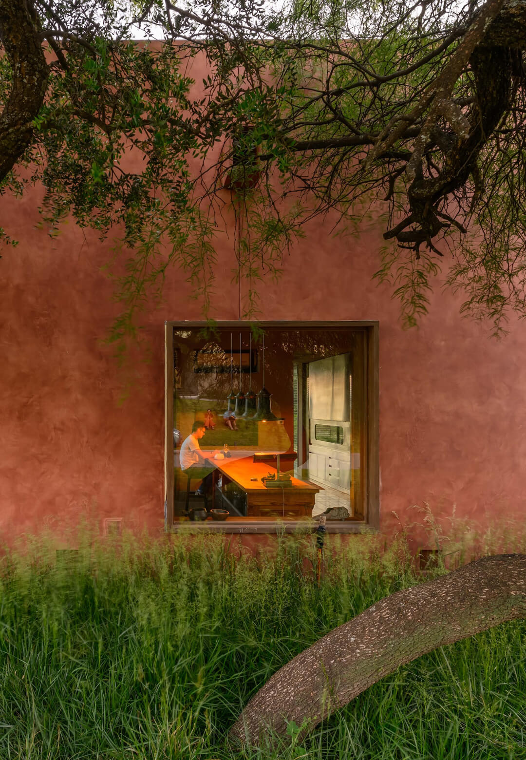Casa BP by Santiago Bertotti follows the site&rsquo;s gentle rise, reading as an extension of the rural terrain in C&oacute;rdoba | Casa Bertotti | Santiago Bertotti | STIRworld