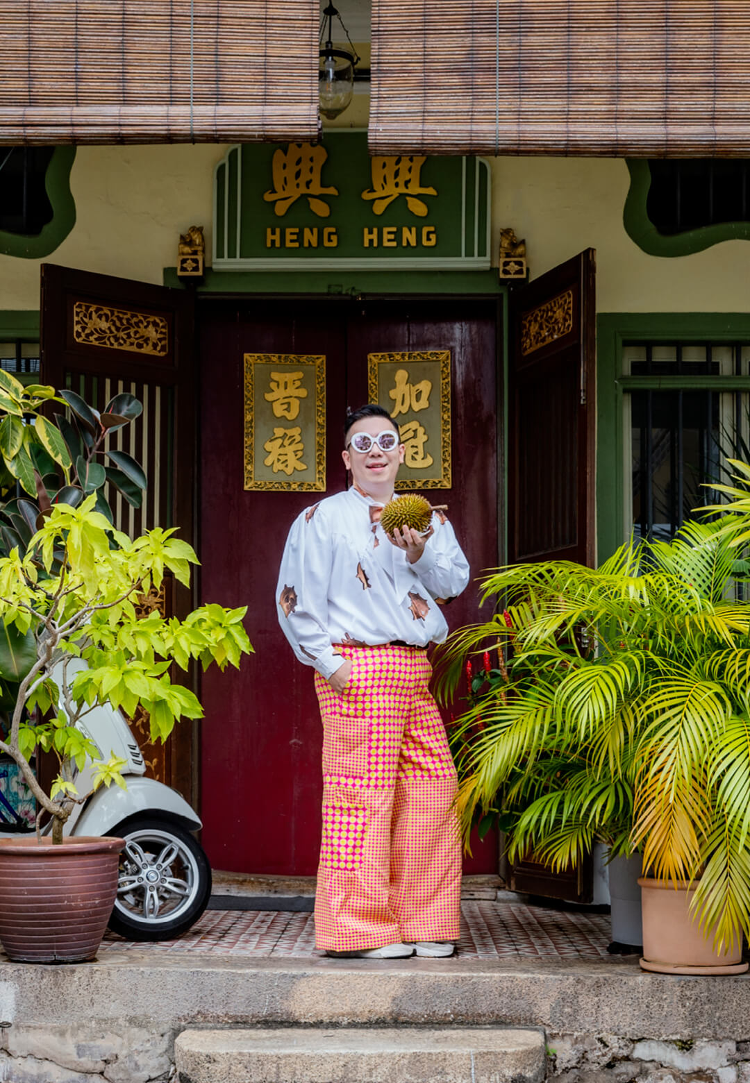 Yu Cheng-Ta as FAMEME, the character created by the artist, first unveiled at the Performa Biennial 2019 | FAMEME | STIRworld