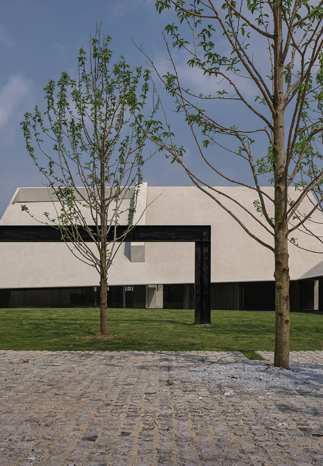 The Taoyiqiu Memorial hall in China designed by Atelier Deshaus (View from the front courtyard to the front hall) | Taoyiqiu Memorial by Atelier Deshaus | STIRworld