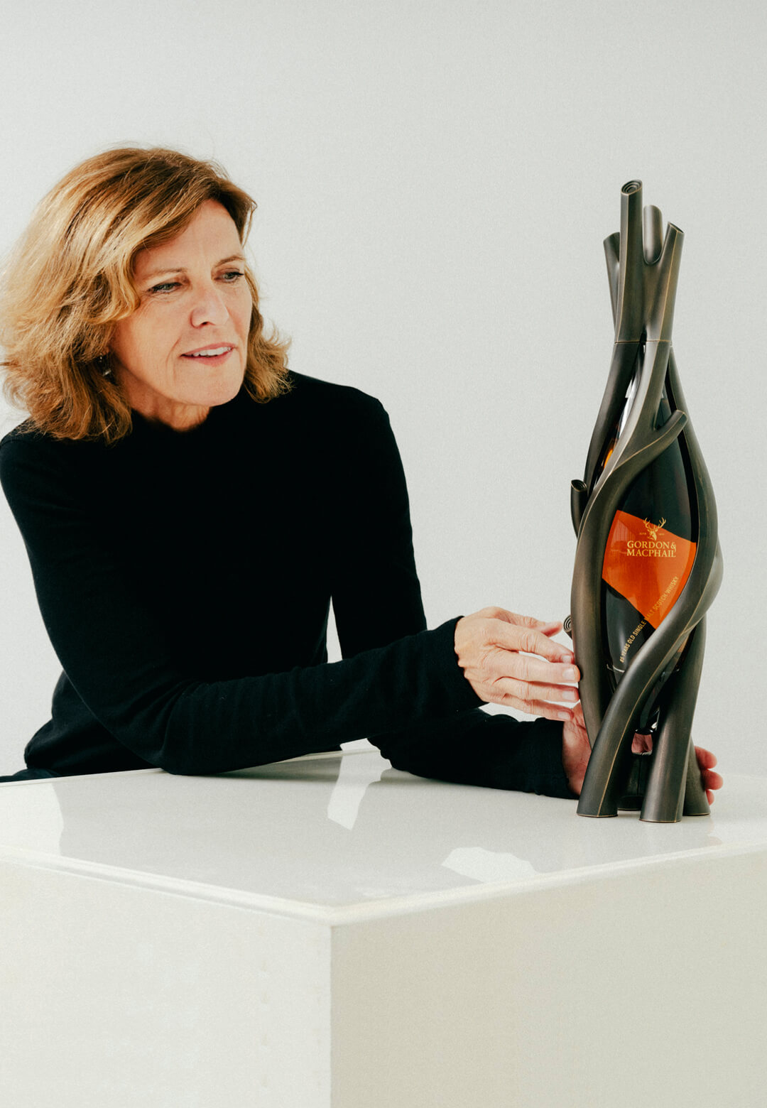 Jeanne Gang designs Artistry in Oak decanter for Gordon & MacPhail&rsquo;s record-breaking 85-year-old single malt  | Gordon & MacPhail  | Jeanne Gang | STIRworld