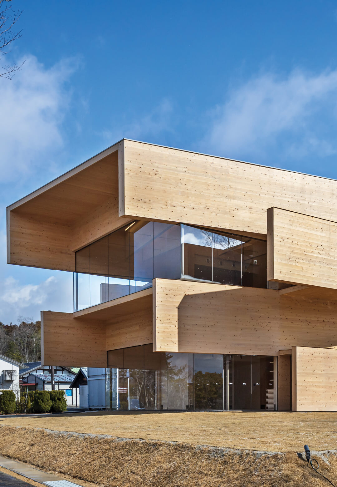 Kibi Kogen N Square by Kengo Kuma | Kibi Kogen N Square | Kengo Kuma | STIRworld