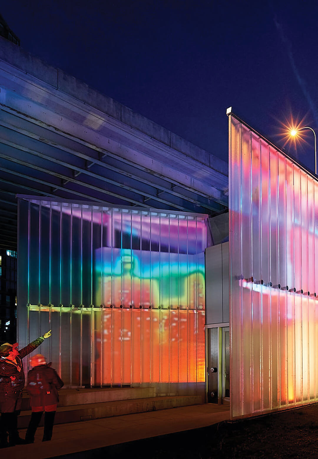 Thermally Speaking: Thermal imaging cameras placed on the rooftop projected participants onto the end of the ghost wall | LeuWebb Projects | STIRworld