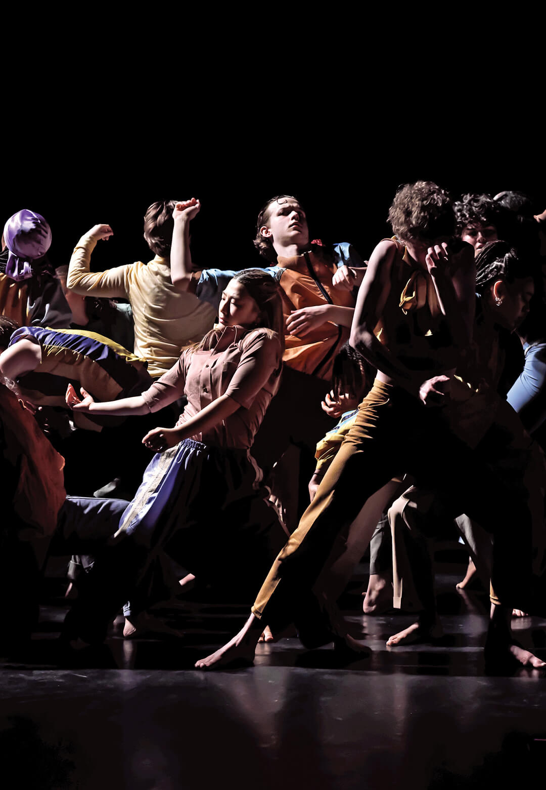 Performance view, National Youth Dance Company in Oona Doherty’s Wall, 2024 | Wall |Mark Leckey | STIRworld