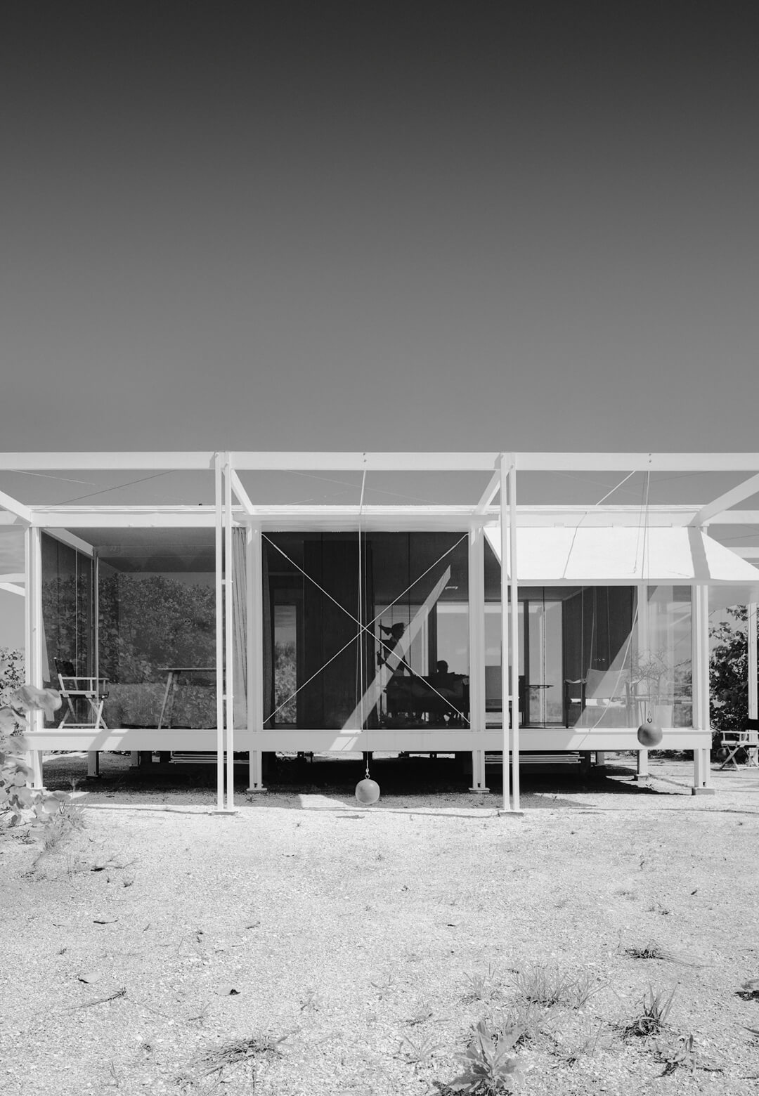 Walker Guest House In Florida, US by Paul Rudolph | Materialized Space | The Met | STIRworld
