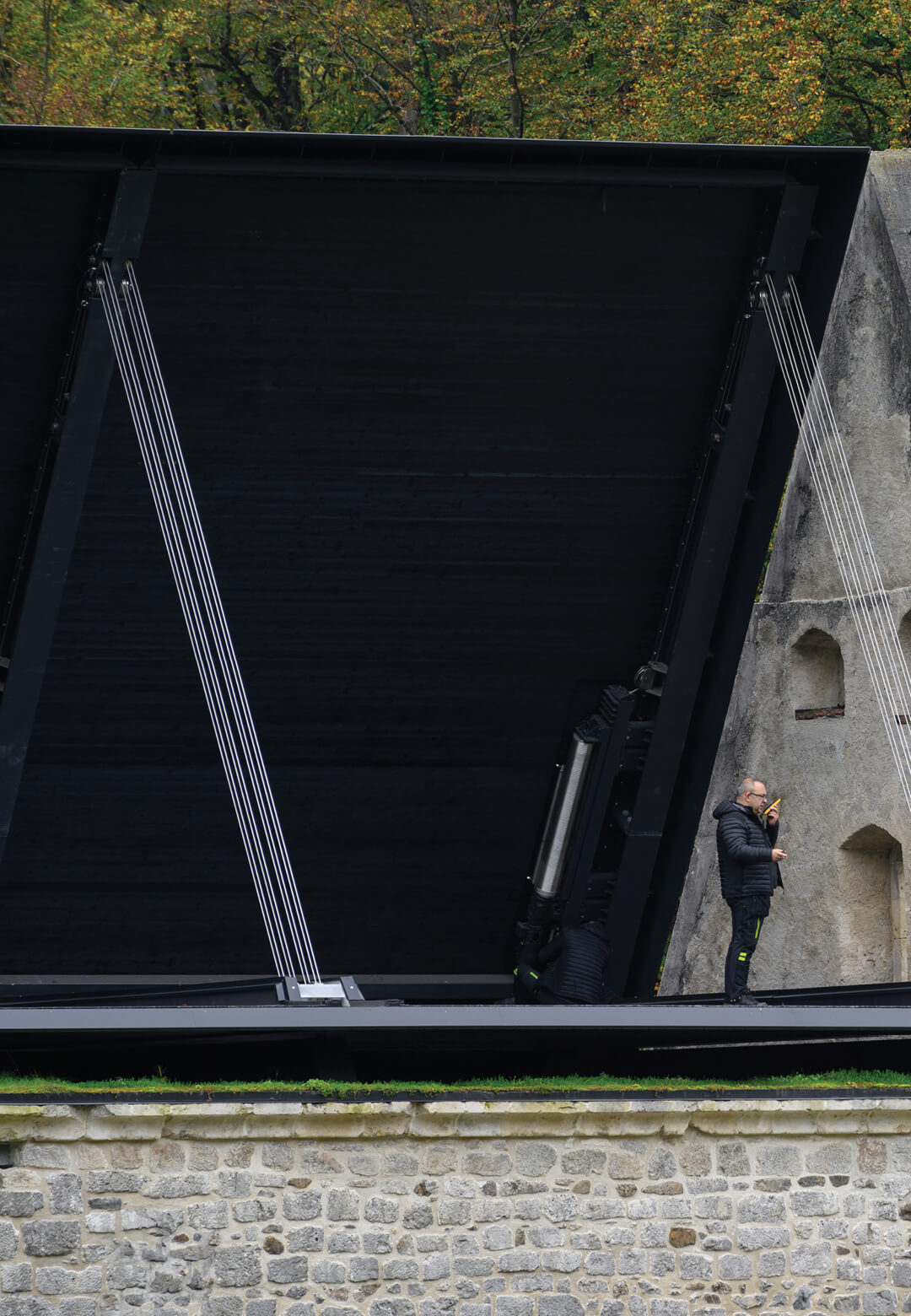 The restoration of the Church of St John the Baptist in the Žiče Charterhouse by Medprostor  | Covering the remains of the church of St John the Baptist in the Žiče Charterhouse and the temporary lapi