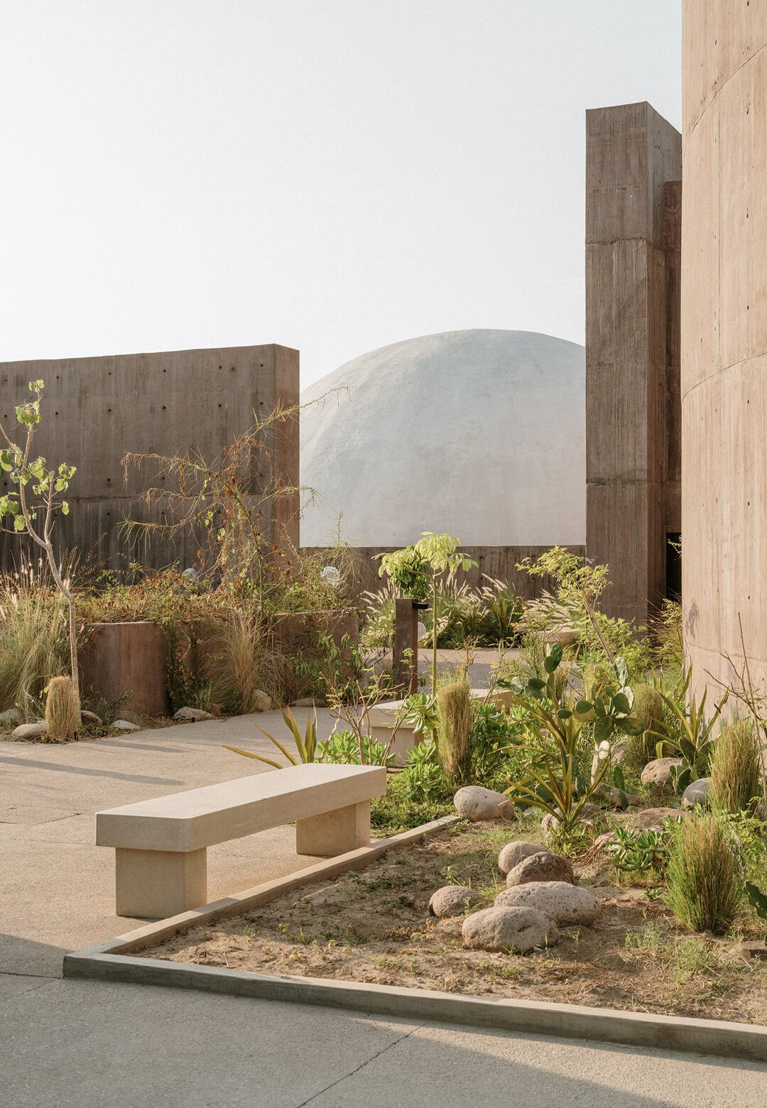 The plastic architecture of the Sea of Cortez Research Center is the culmination of abstraction of straight lines and geometric forms | Sea of Cortez Research Center| Tatiana Bilbao ESTUDIO| STIRworld