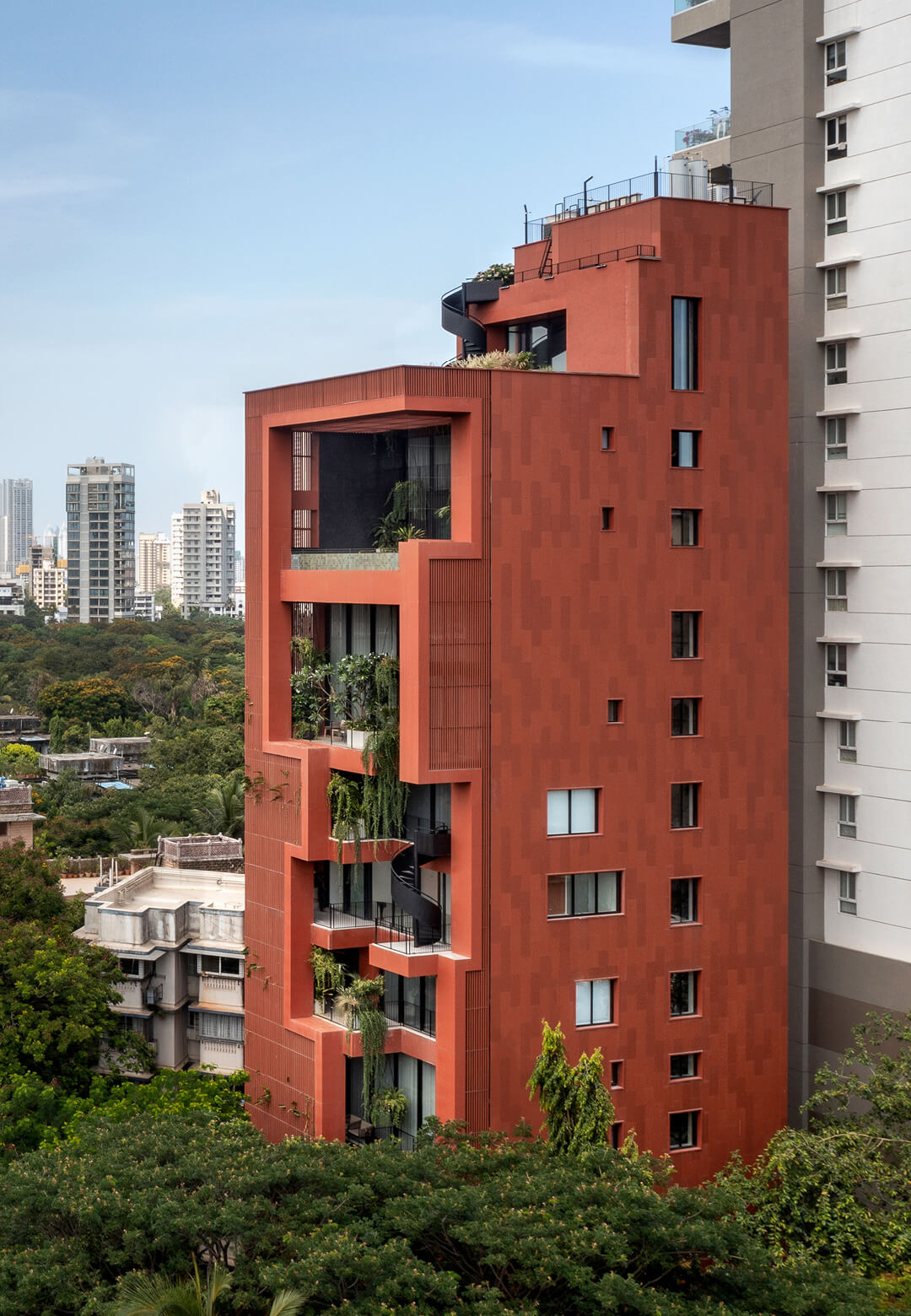 The Sarvasva residence in Mumbai, India, designed by SPASM Design Architects | Sarvasva by SPASM Design Architects | STIRworld