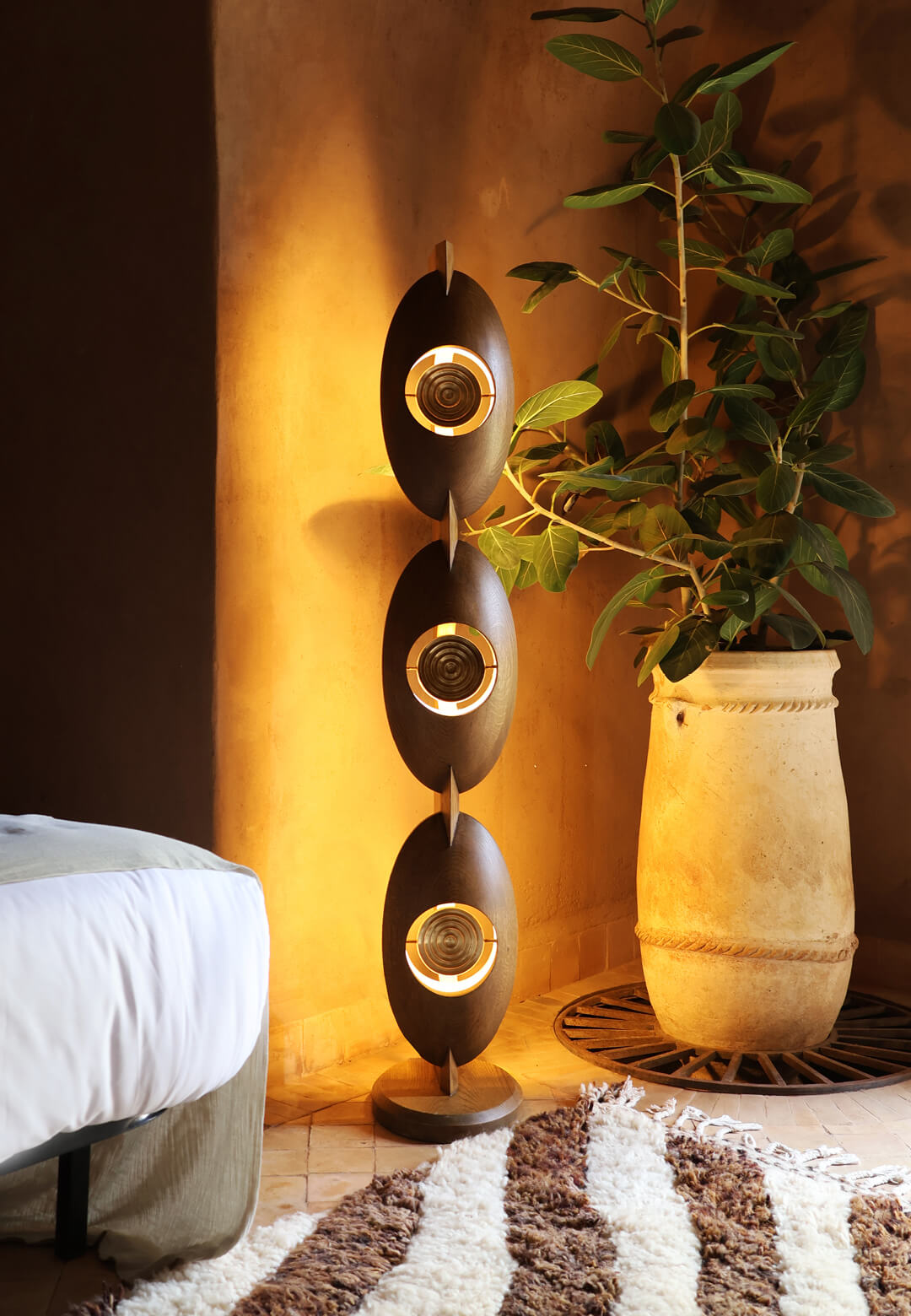 &lsquo;Gẹ̀lẹ̀dẹ́ Lamp Collection&rsquo; by Sal&ugrave; Iwadi Studio is handcrafted between Lagos and Marrakech | Gẹ̀lẹ̀dẹ́ Lamp Collection | Sal&ugrave; Iwadi Studio | STIRworld