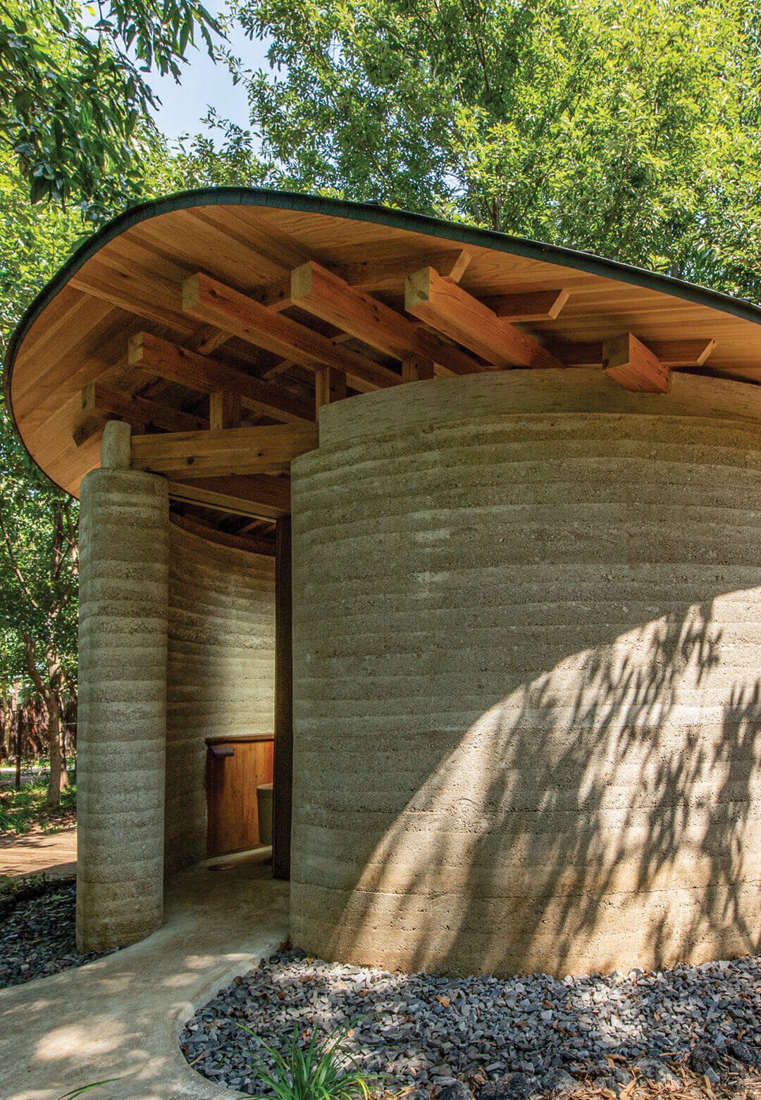 The modest bio-toilet made with recycled industrial waste by Tono Mirai Architects | Toiletowa by Tono Mirai Architects | STIRworld