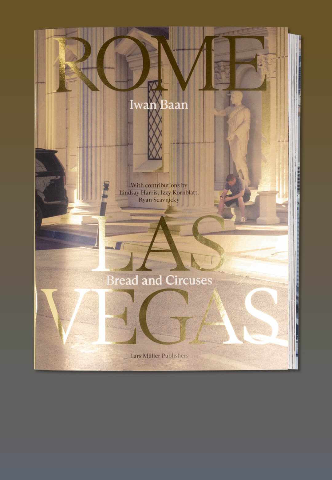 Iwan Baan’s residency at the American Academy in Rome resulted in a body of work that examines the dialogue between Rome and Las Vegas | Rome Las Vegas: Bread and Circuses | Iwan Baan | STIRworld