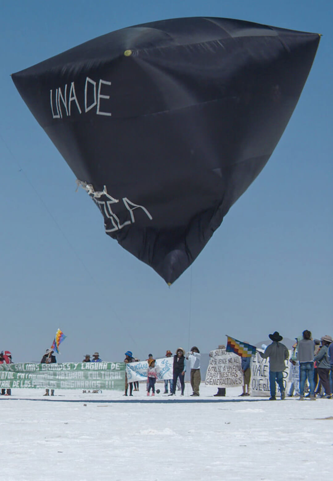 Fly with Aerocene Pacha: Tomás Saraceno for Aerocene, January 21-28, 2020, Salinas Grandes, Jujuy, Argentina, Human Solar Free Flight as part of CONNECT BTS, curated by DaeHyung Lee, Installation view