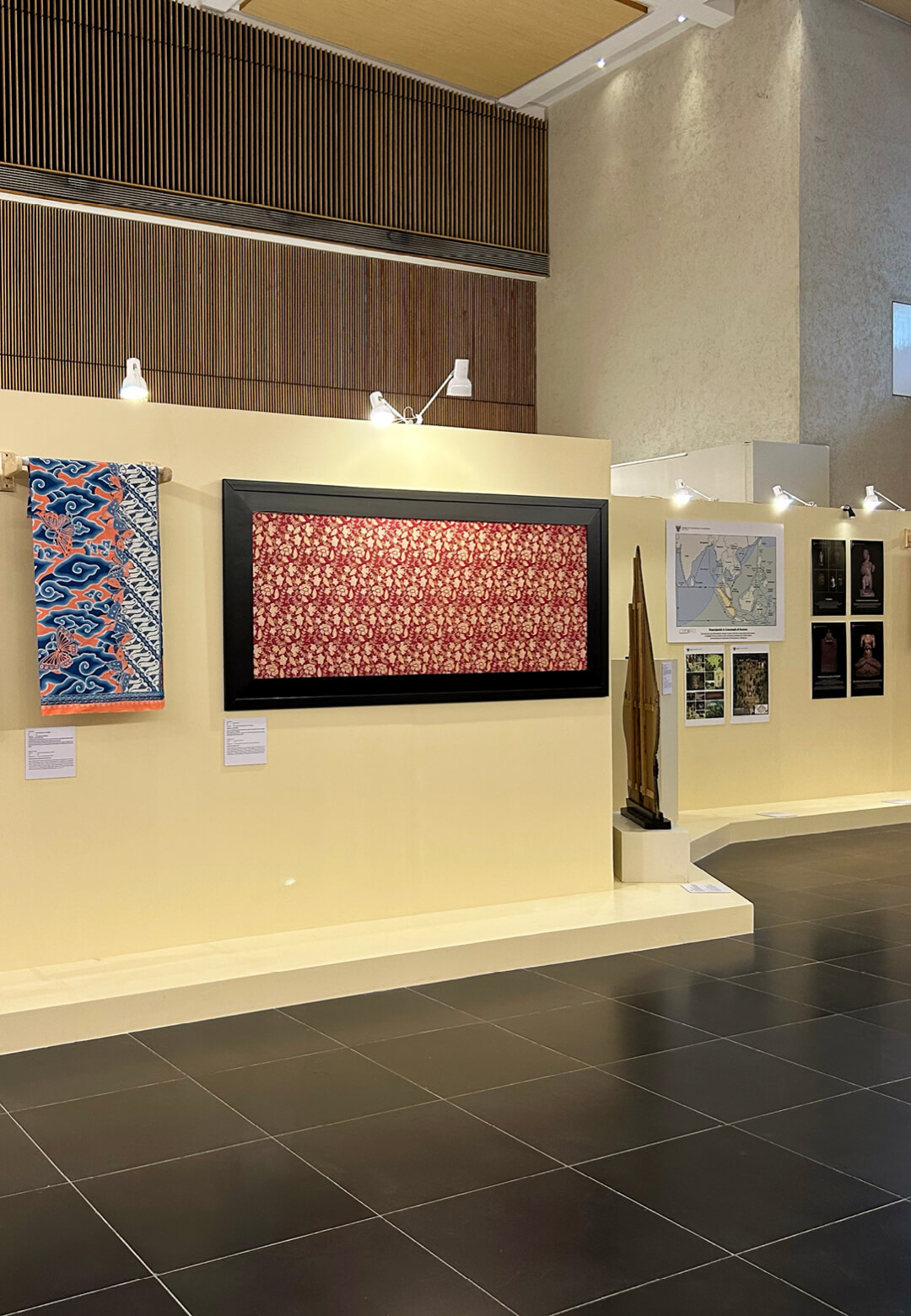 ‘Indonesia-India: A Bridge of Civilisations’, exhibition view, 2025|Bihar Museum Biennale|STIRworld