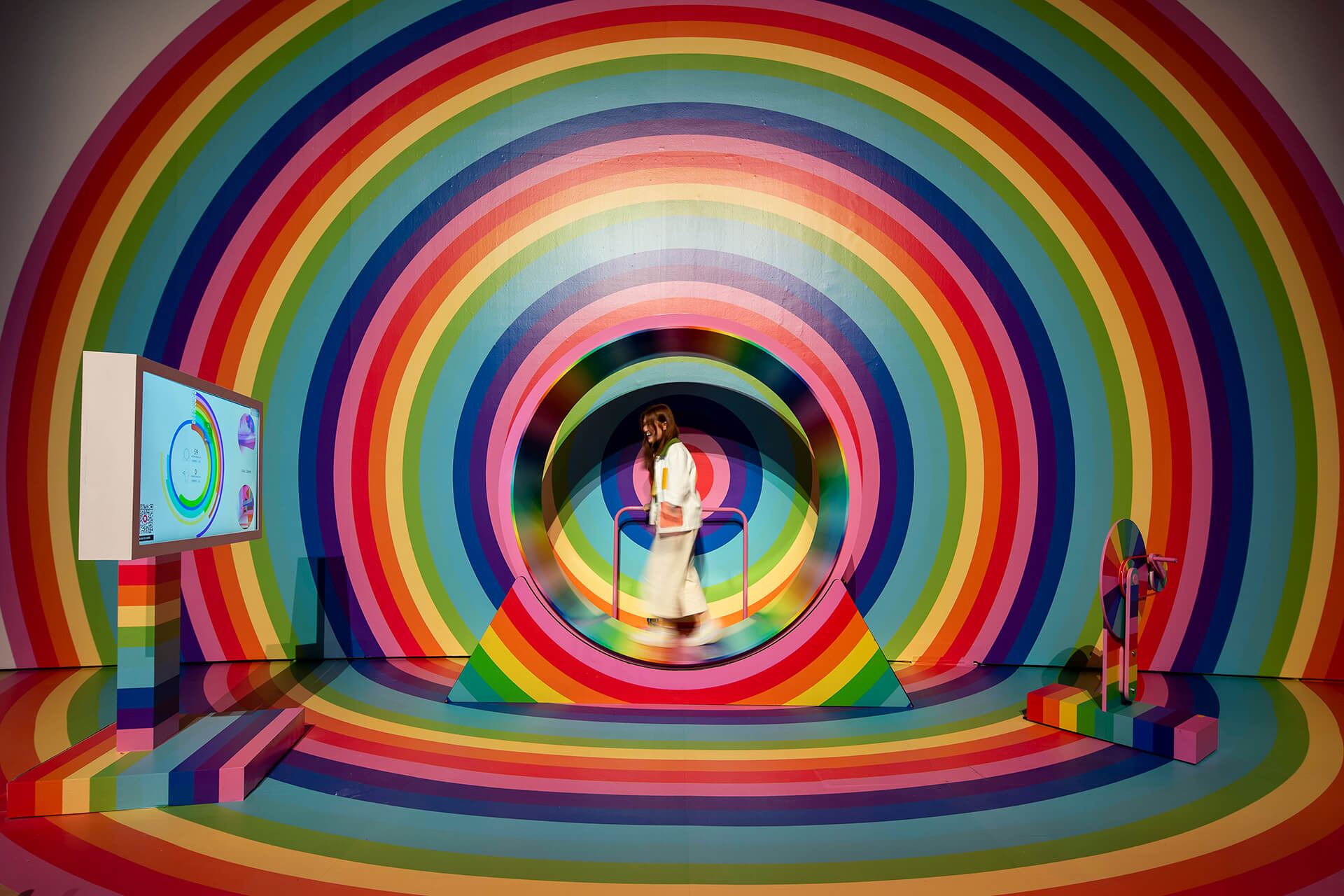 ArtScience Museum In Singapore Bridges The Gap Between Art And Science