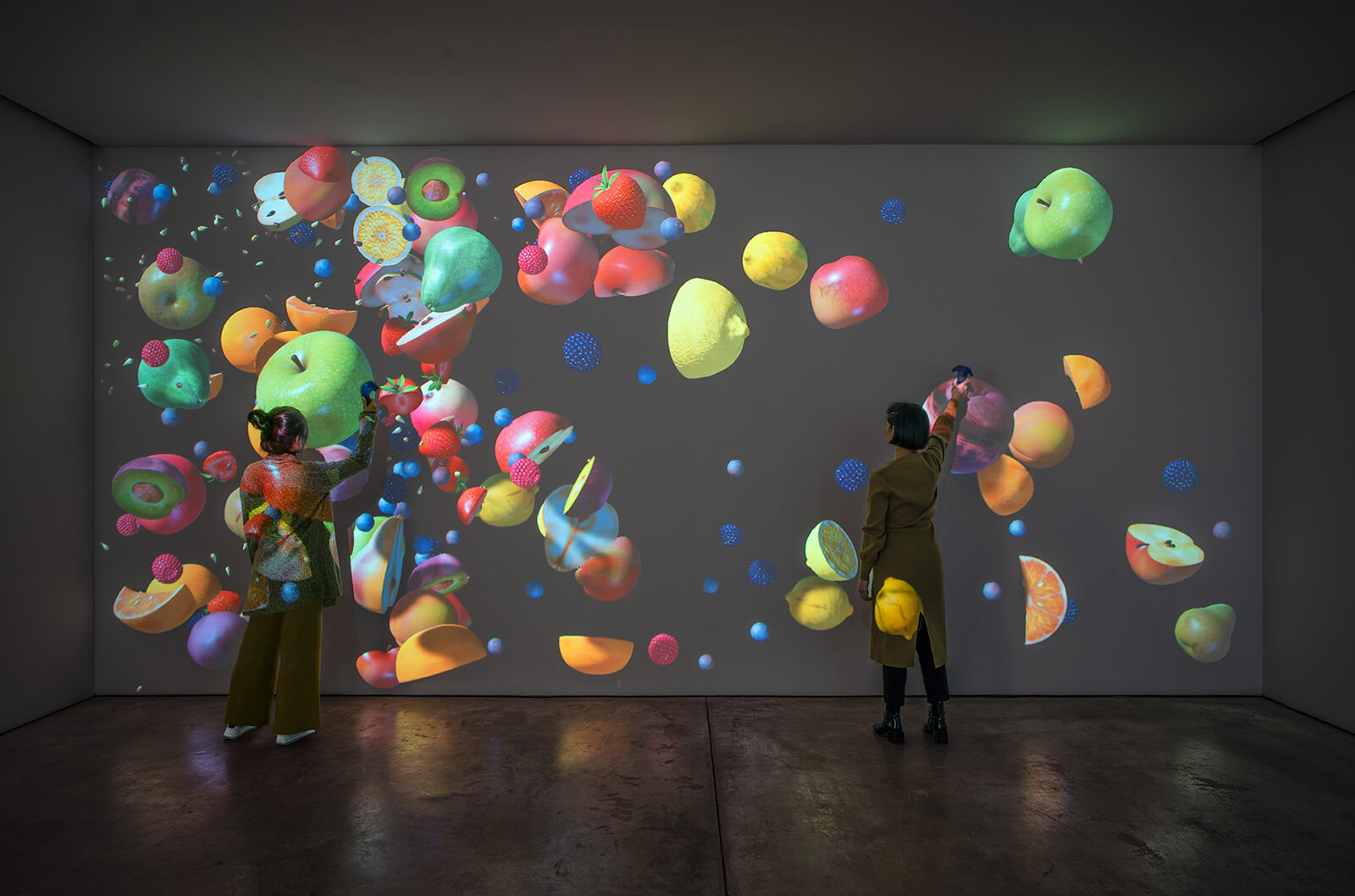 Womb 1, 2018,Interactive installation of VR equipment at Lehmann Maupin, 22nd Street, New York in 2019,Jennifer Steinkamp | Jennifer Steinkamp | STIRworld