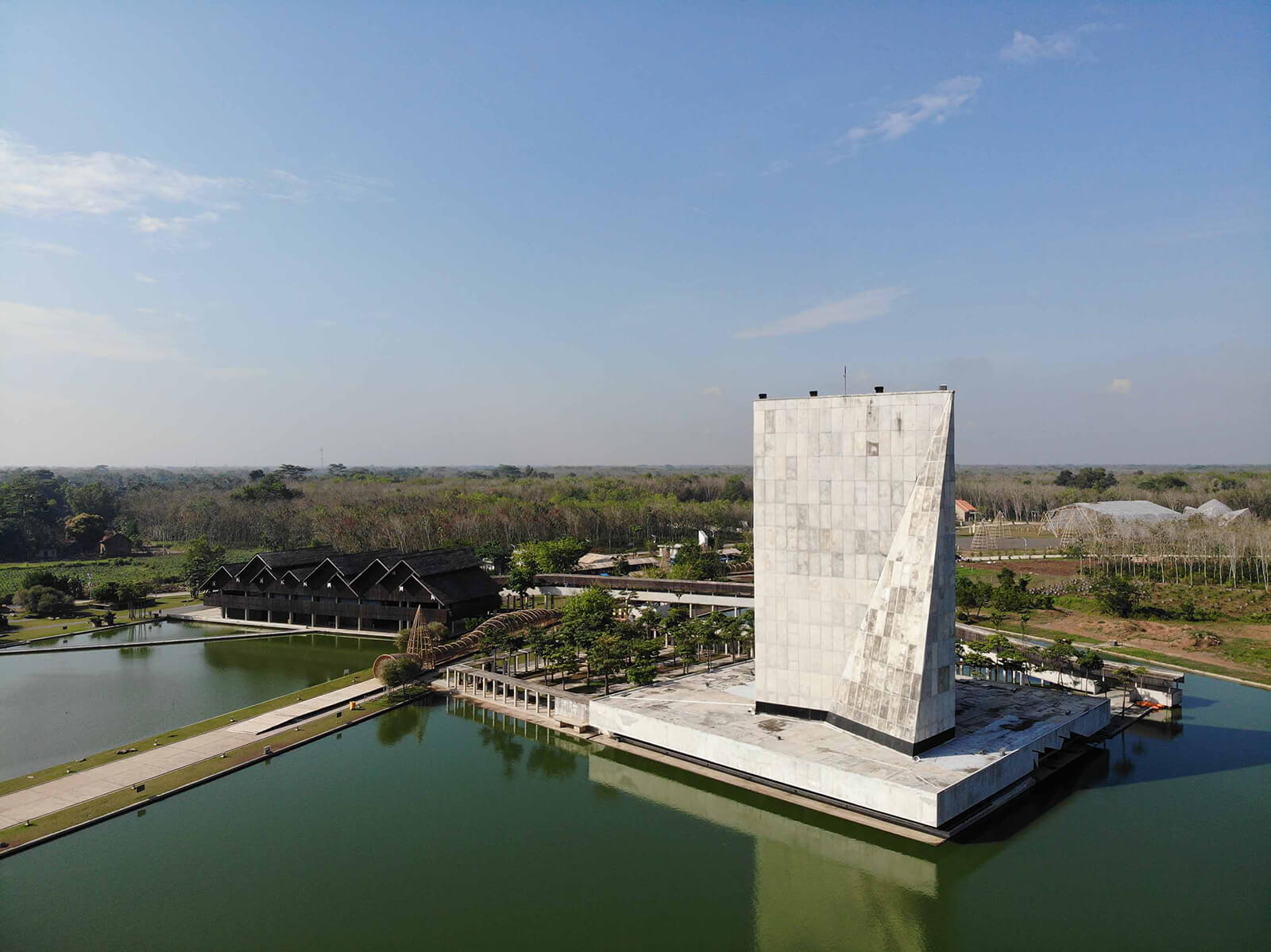 Andramatin contemporary approach to religious architecture with the Masjid As-Sobur project| Collective Language-Asian Contemporary Architecture Exhibition| Jenchieh Hung and Nada Inthaphunt |STIRworld