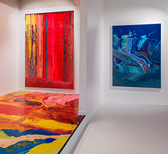 From earth to pigment: Vibraciones by Jos&eacute; Yaque at Galleria Continua