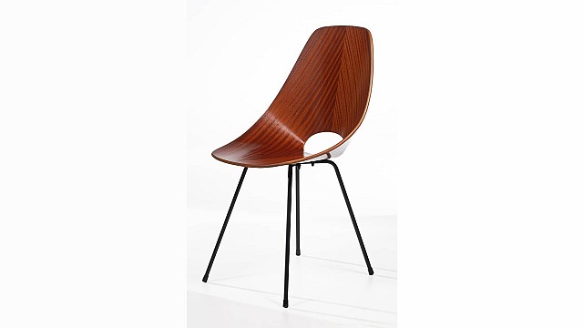 Medea 1905 is pleased to announce the return of the iconic chair