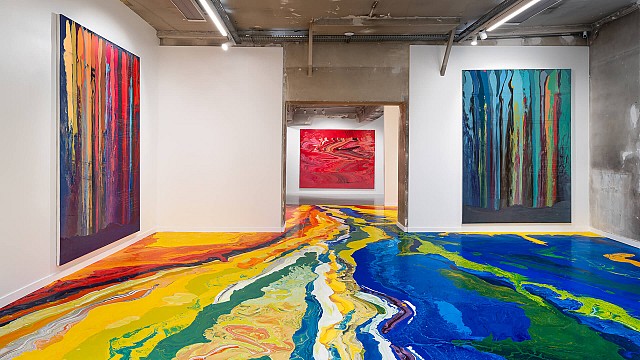 From earth to pigment: Vibraciones by Jos&eacute; Yaque at Galleria Continua, Paris Marais
