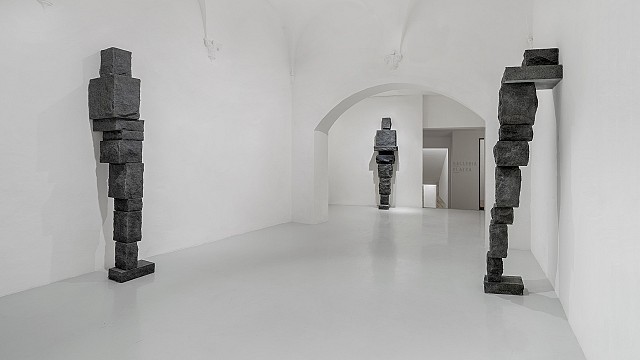 Antony Gormley examines the architecture of the human condition in What Holds Us