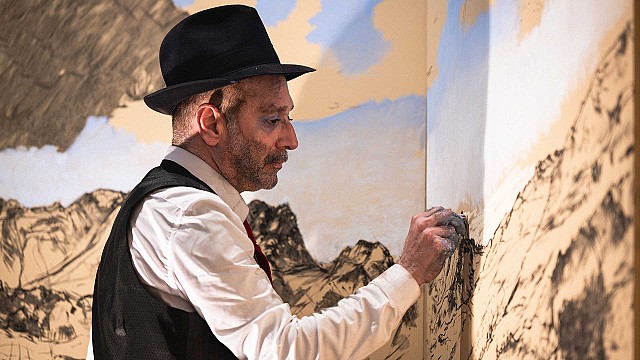 Nikhil Chopra and Uriel Barth&eacute;l&eacute;mi perform for EMBERS/BRACI at Galleria Continua