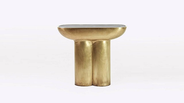 D-8 - Table
