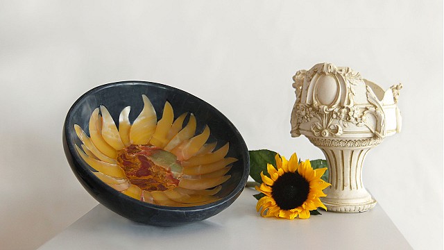 Arles Bowl &ndash; I