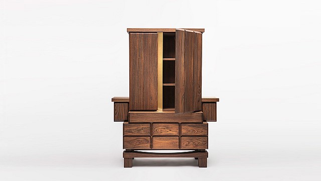 Credenza
