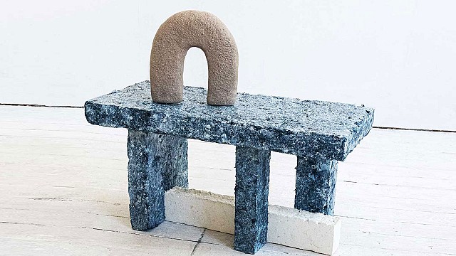 Fluff Stacks Table