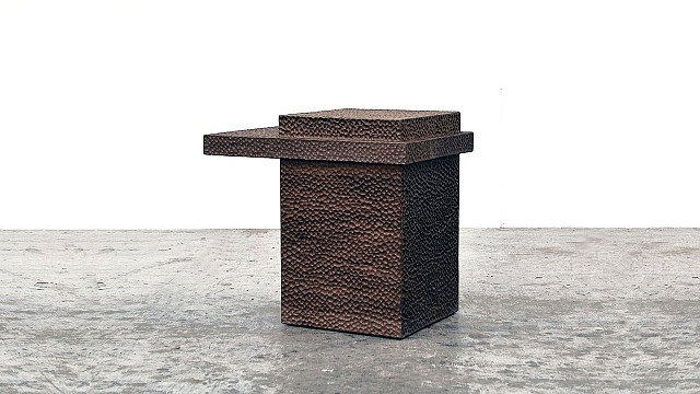 BW-T4 Table