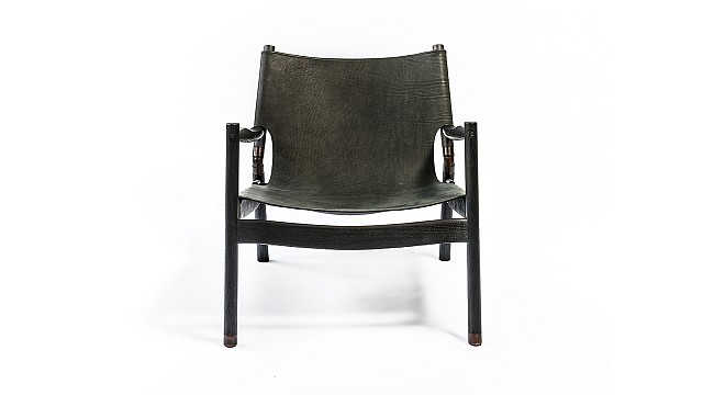 EAE Black Lounge Chair