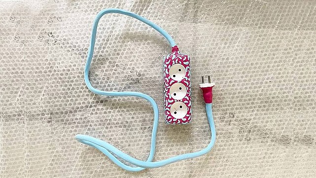 Minute Manufacturing Fuchsia and Turquoise Sockets
