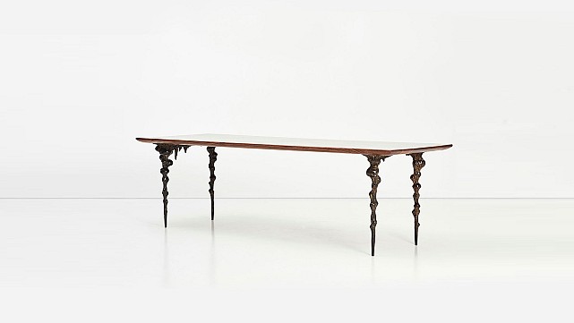 Mensam Meridium (Glowing Dining Table)