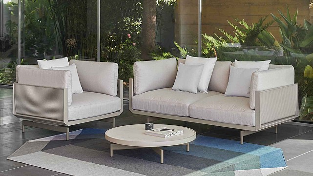 Onde Low Tables