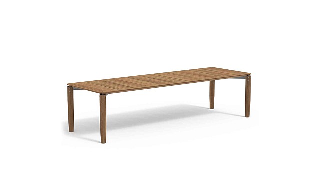 LEVANTE 030 Table