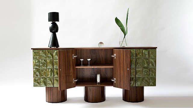 Surfaced Cabinet Moss