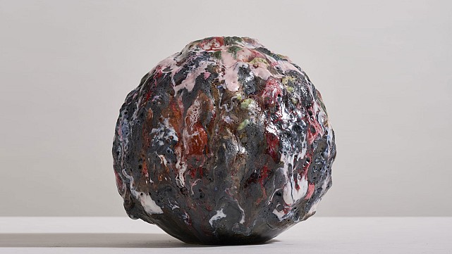 Glazed Pearl 3, 2019